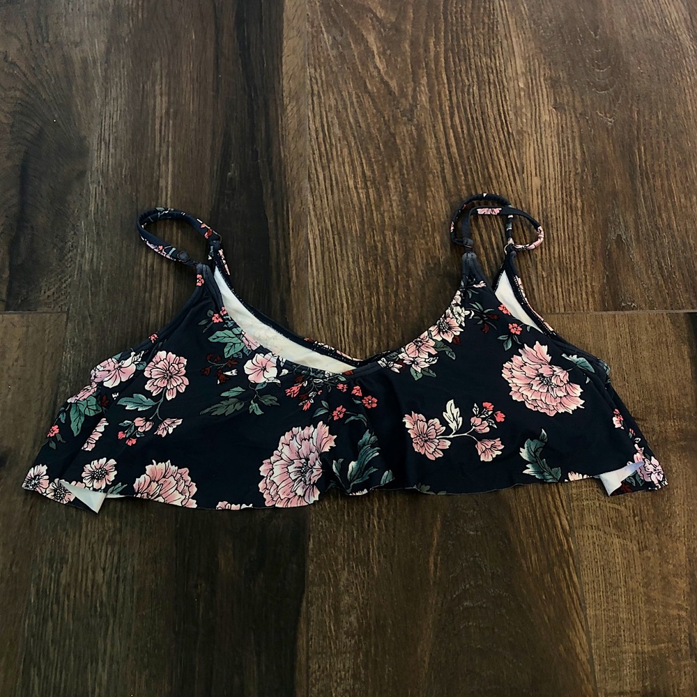 o’neill tiered bikini top